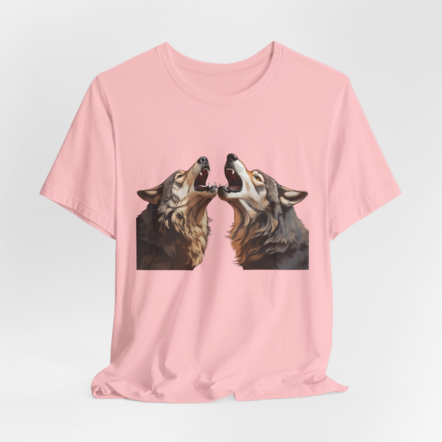 Dualing Wolf Howls - T‑Shirt
