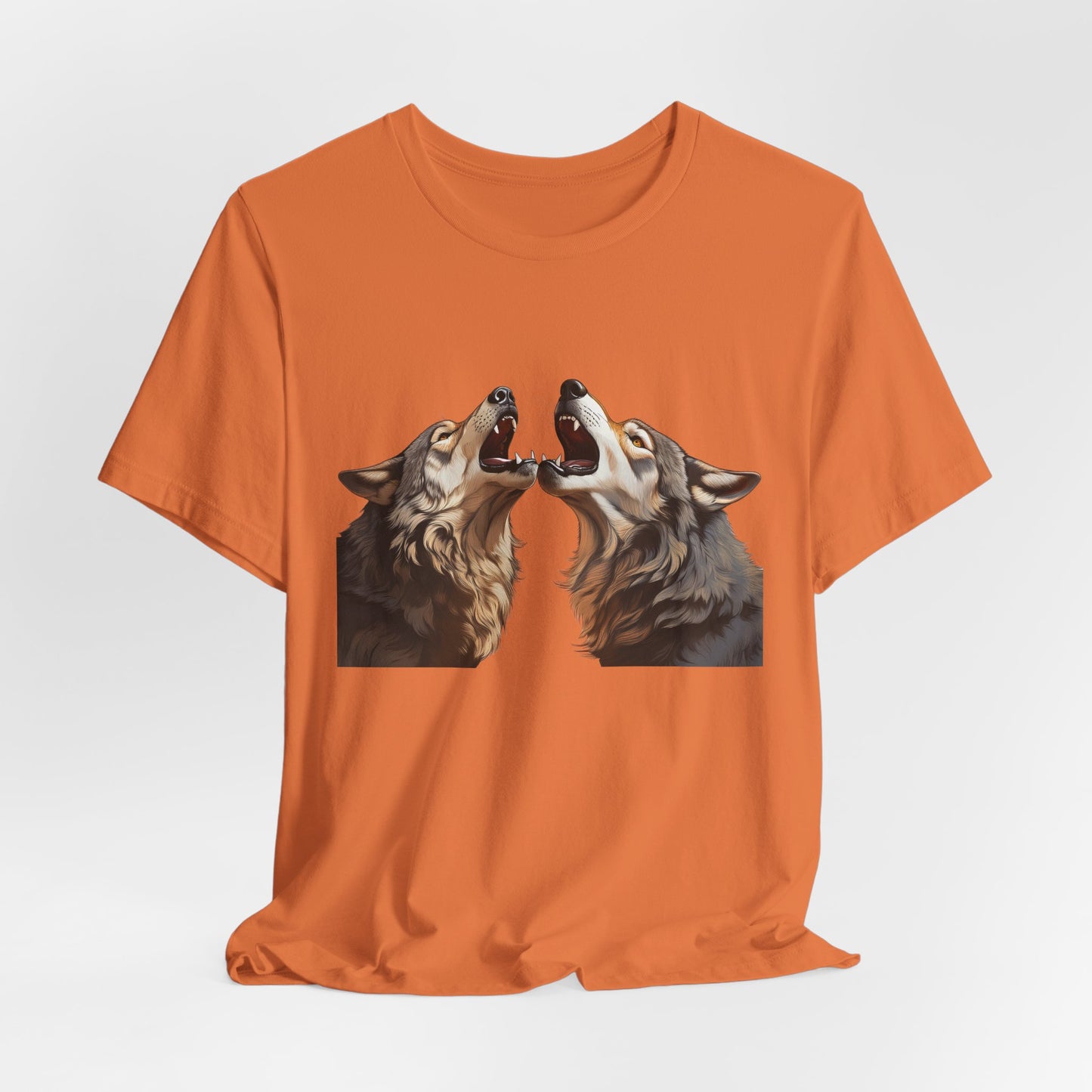 Dualing Wolf Howls - T‑Shirt