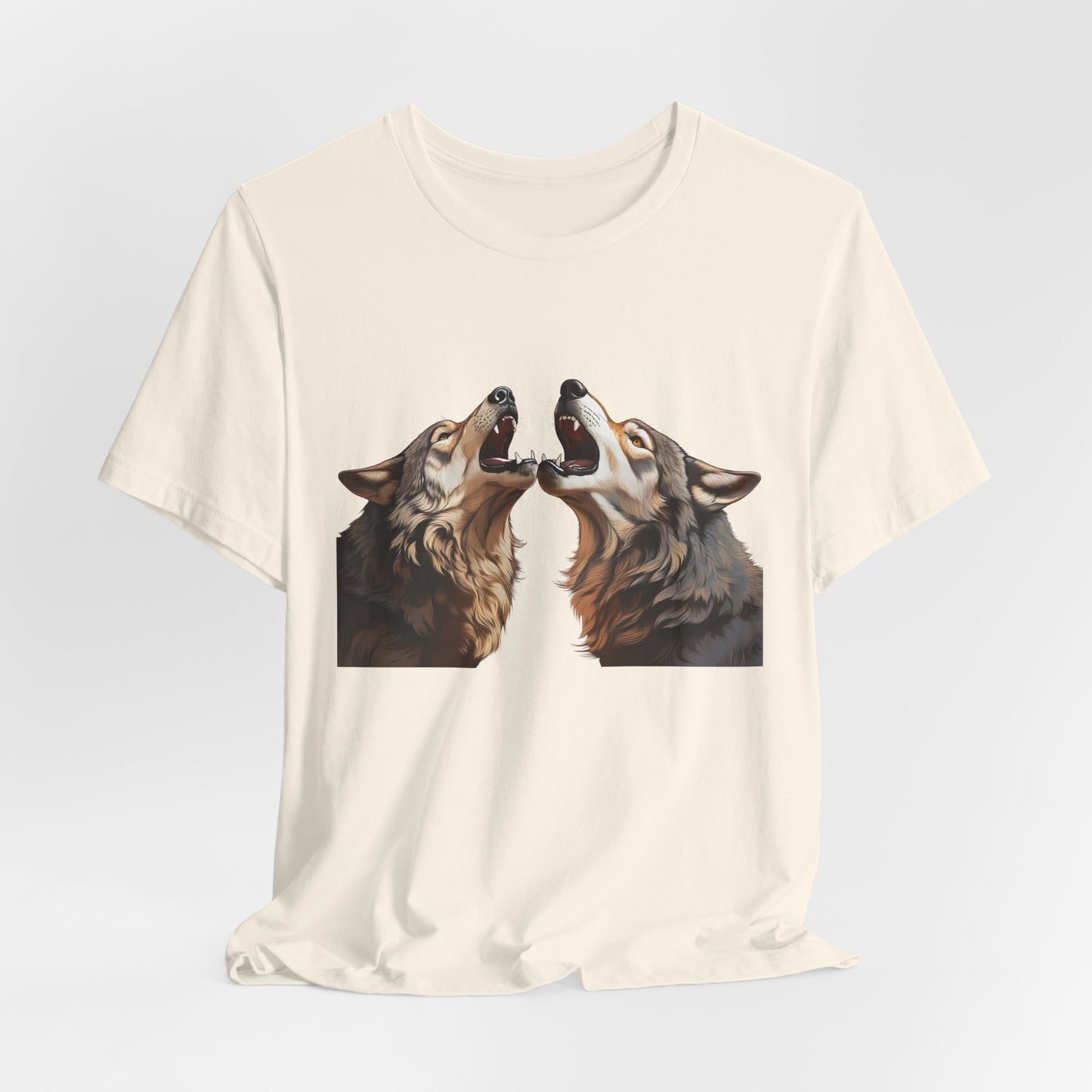 Dualing Wolf Howls - T‑Shirt