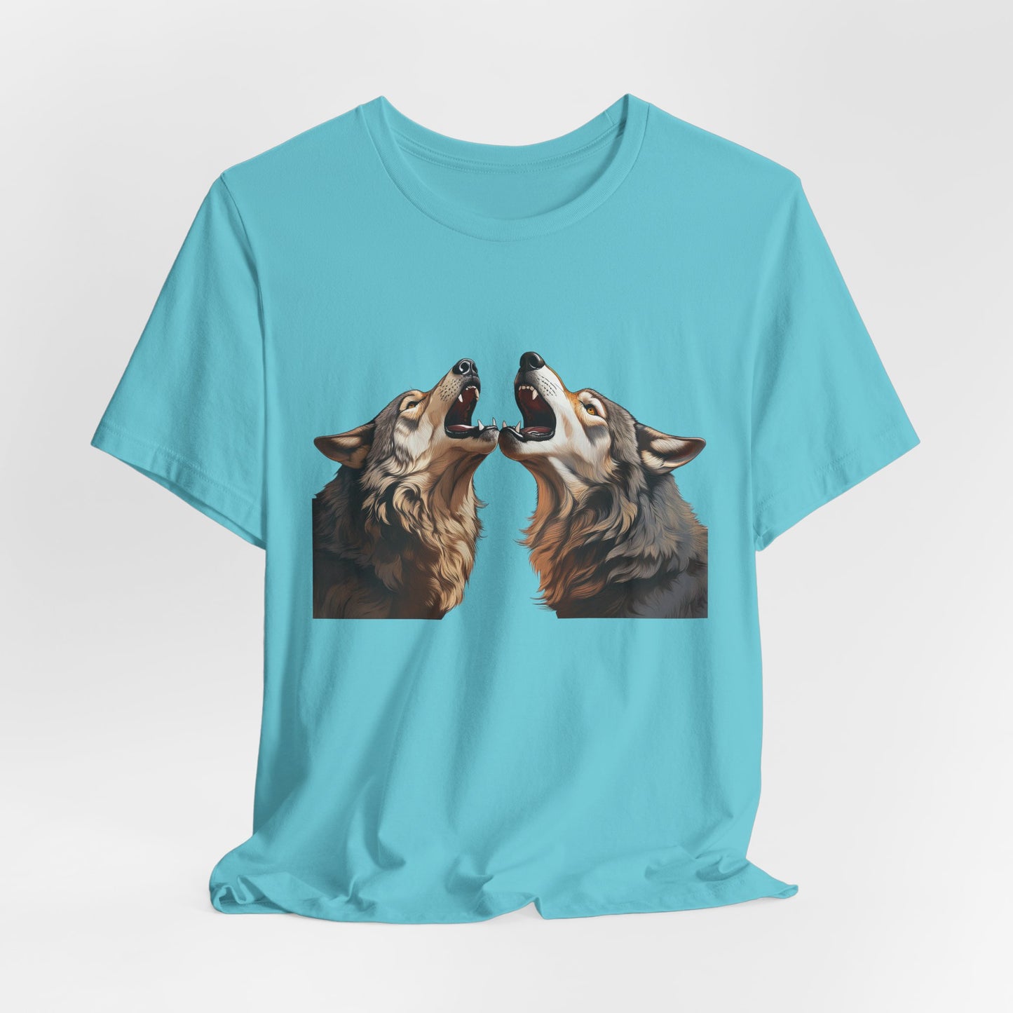 Dualing Wolf Howls - T‑Shirt