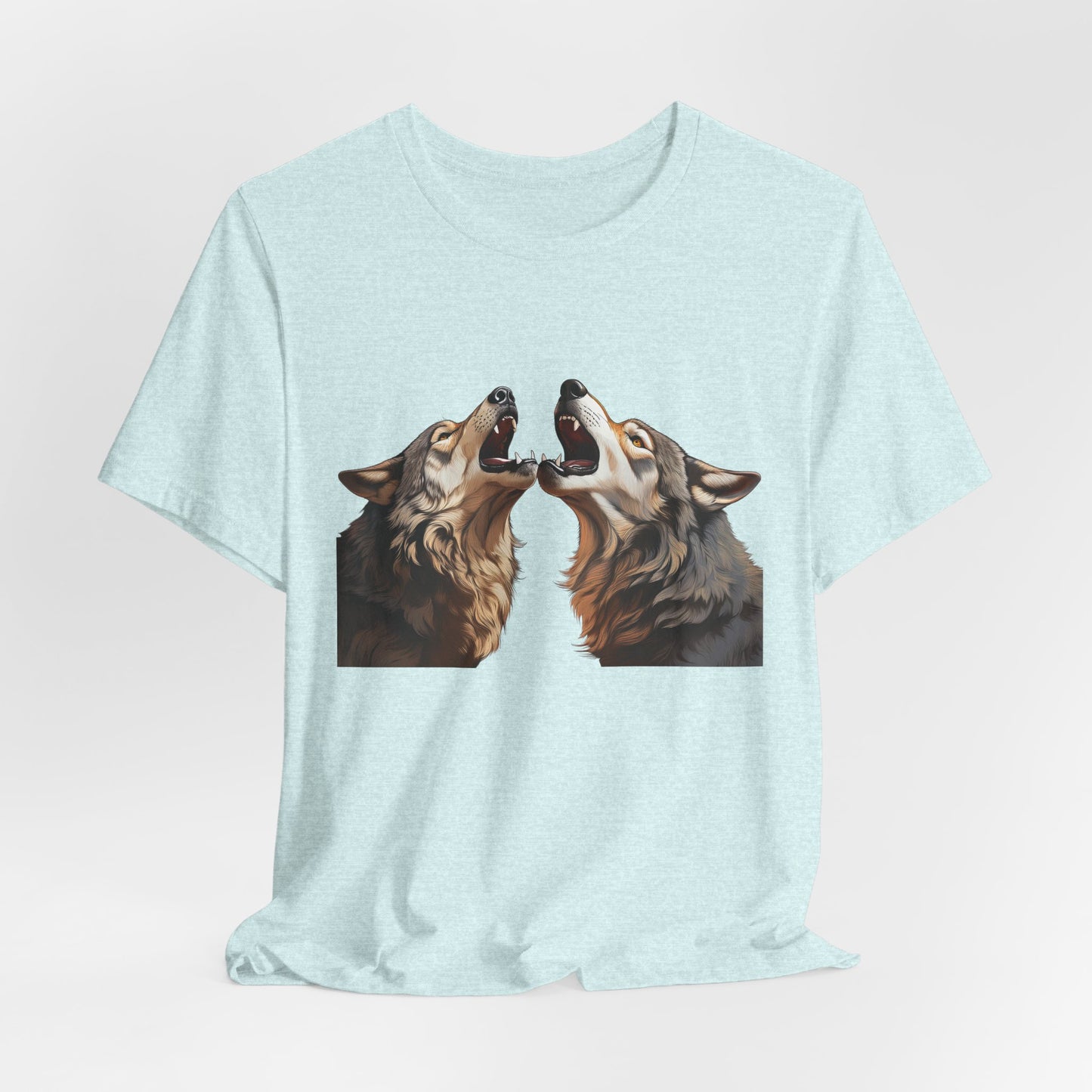 Dualing Wolf Howls - T‑Shirt