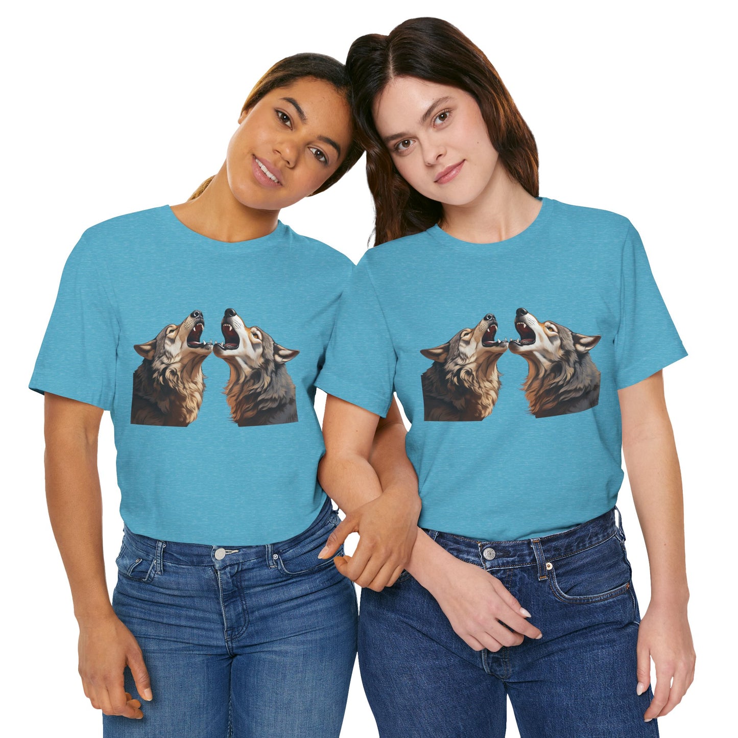 Dualing Wolf Howls - T‑Shirt
