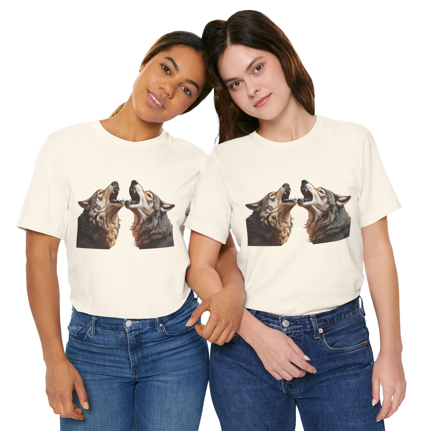 Dualing Wolf Howls - T‑Shirt