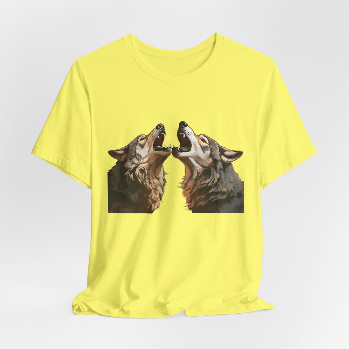 Dualing Wolf Howls - T‑Shirt