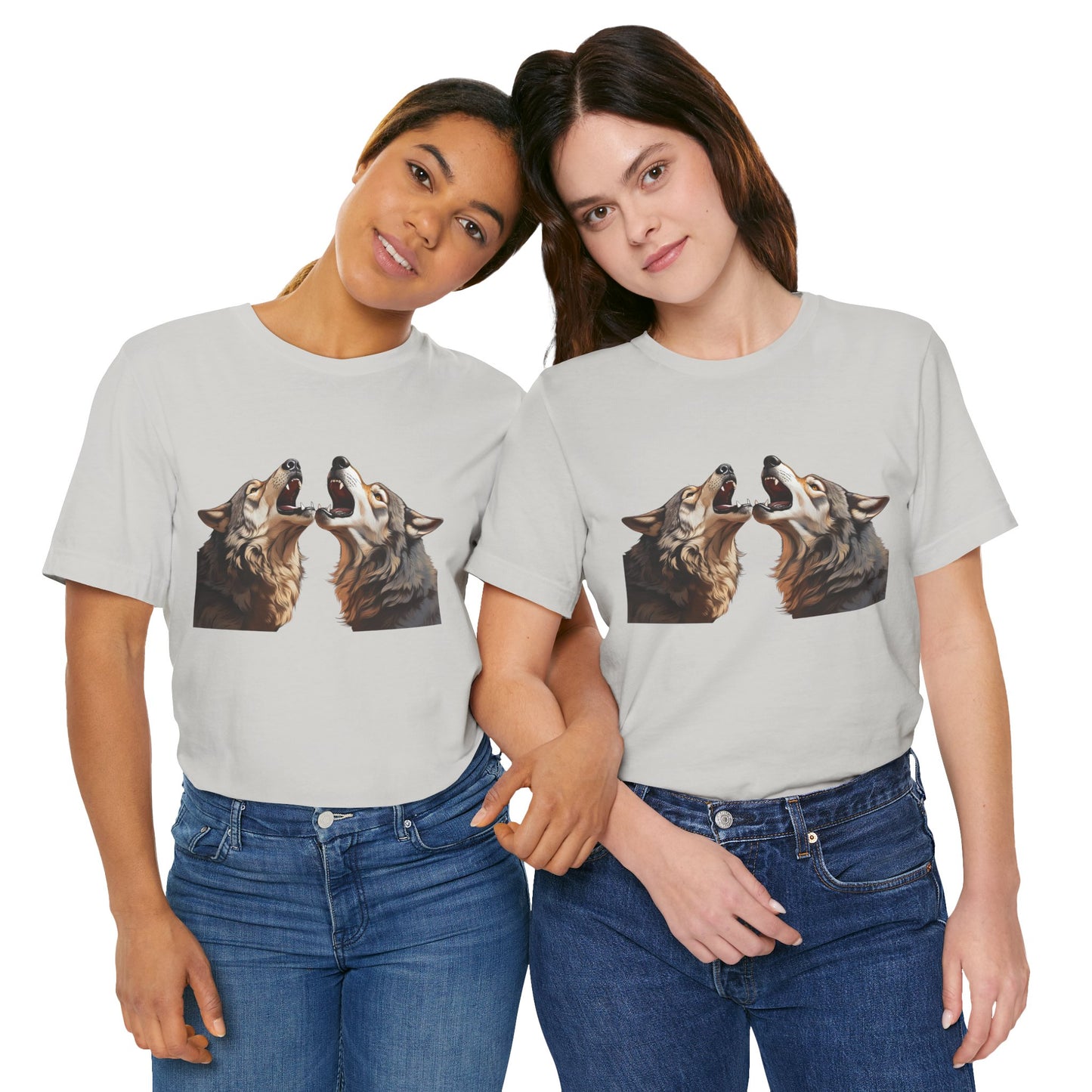 Dualing Wolf Howls - T‑Shirt